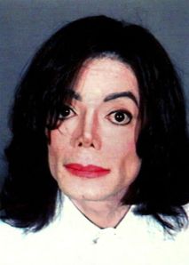 michael_jackson_mugshot_2