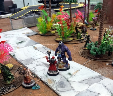 Their scuttling finished, Magos Kurgan is unimpressed to find that a Cthellean Cudbear is oicking his teeth with the card key that he has been tracking down.