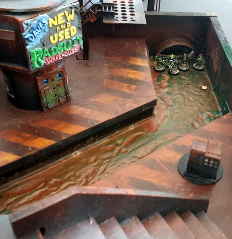 Elite infiltrating space pirate gretchin crawl from the sewers of Ferrograd.