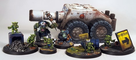 Speed Raceork, Chim-chim and their totally legitimate and definitely not suspicious pit crew.