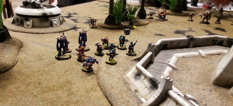 The 'steaers brought some mecha support.